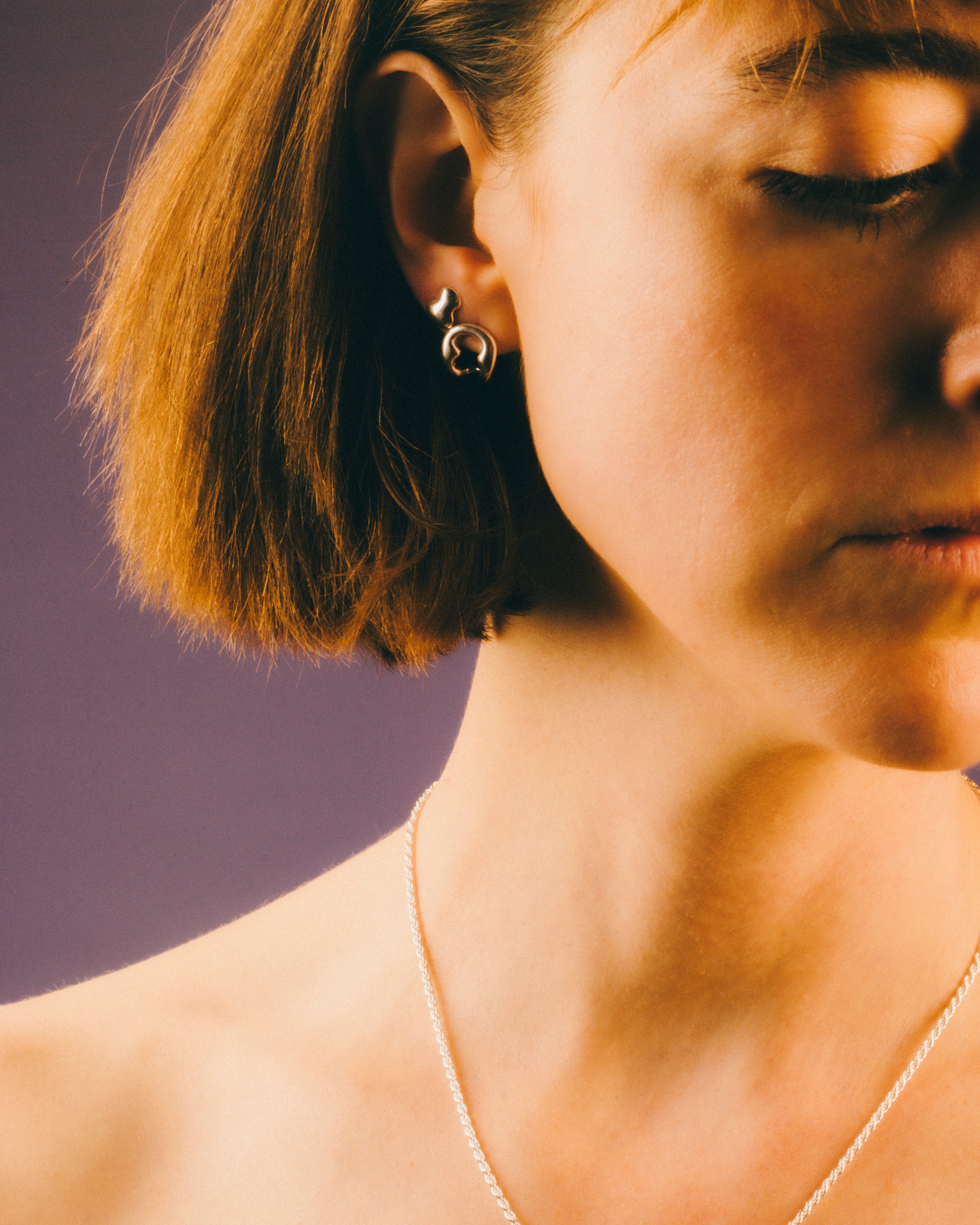 Preek プリーク　INCLUSION QUARTZ EARRING Smoky Quartz Prong - Threadless End Earring - Piercing End
